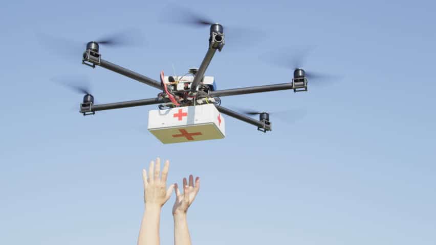 dron con medicina